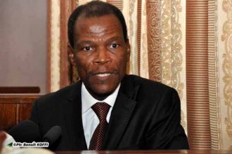 Benin : Candide Azannaï: « Une virgule de la Constitution ne sera modifiéeÂ… »